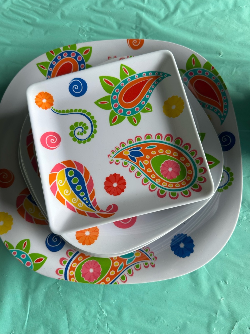 Colorful Paisley Melamine Dinnerware bundle